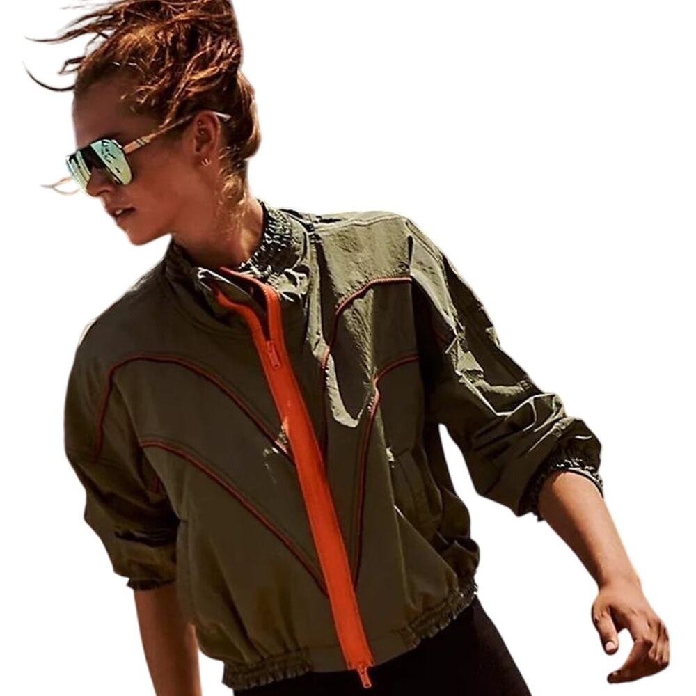 FP MOVEMENT by FREE PEOPLE Starting Lineup Windbreaker Size S New w/o Tag $170